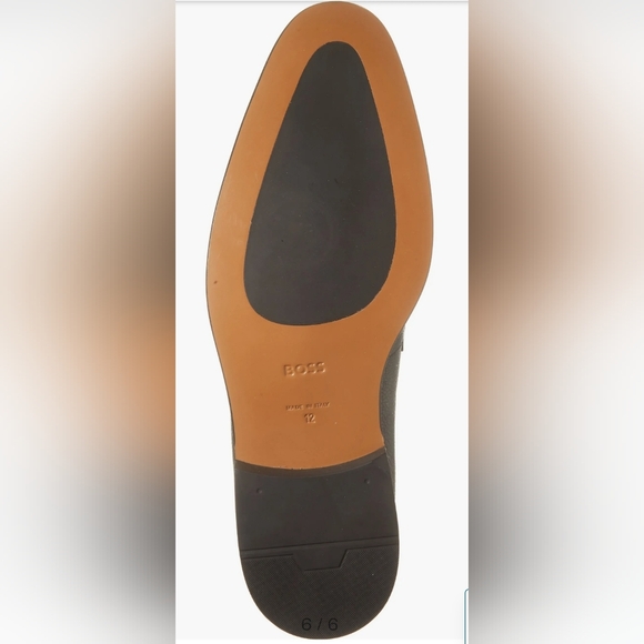Size. 7 / 8  Boss  Classic Black Leather Loafers main image 9